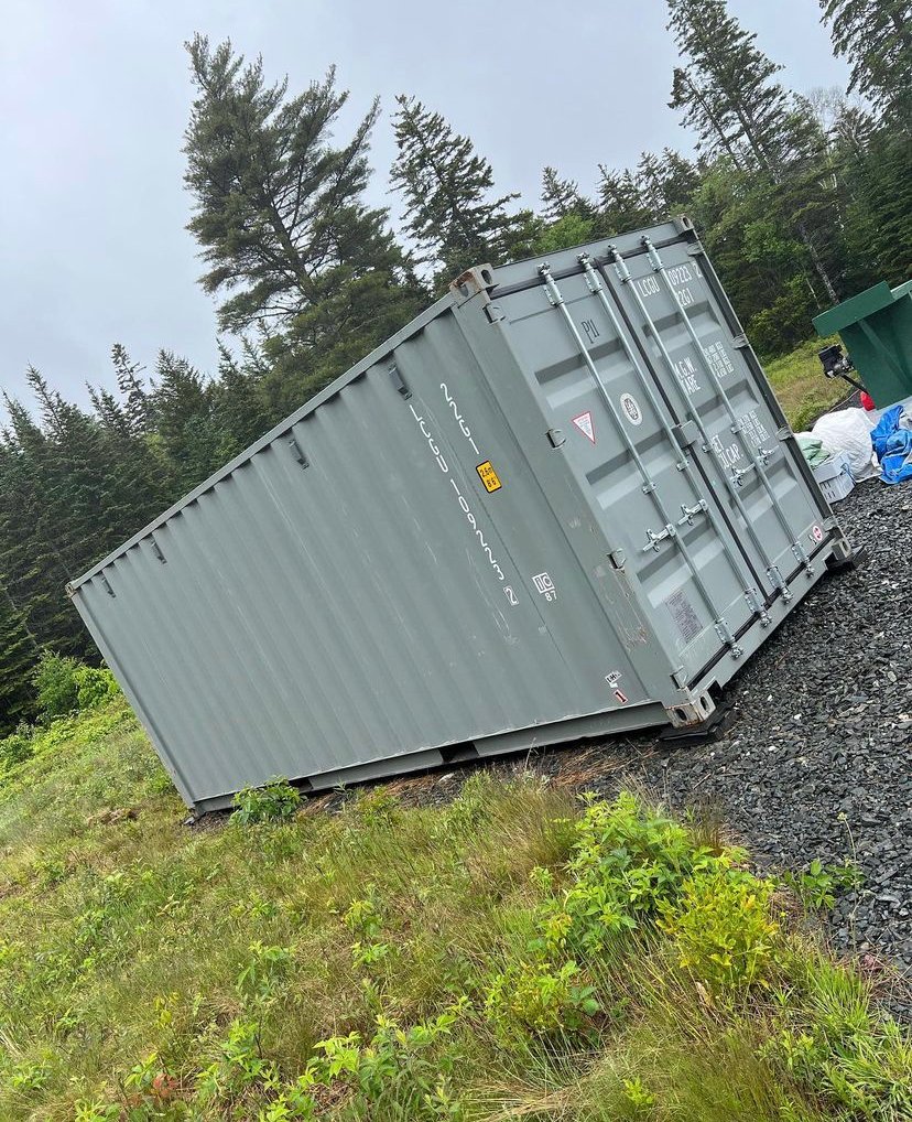 20ft Standard Containers - Image 4